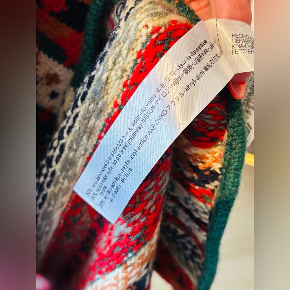 ZARA Nordic Colorful Hooded Poncho with Tassels - Picture 10 of 12